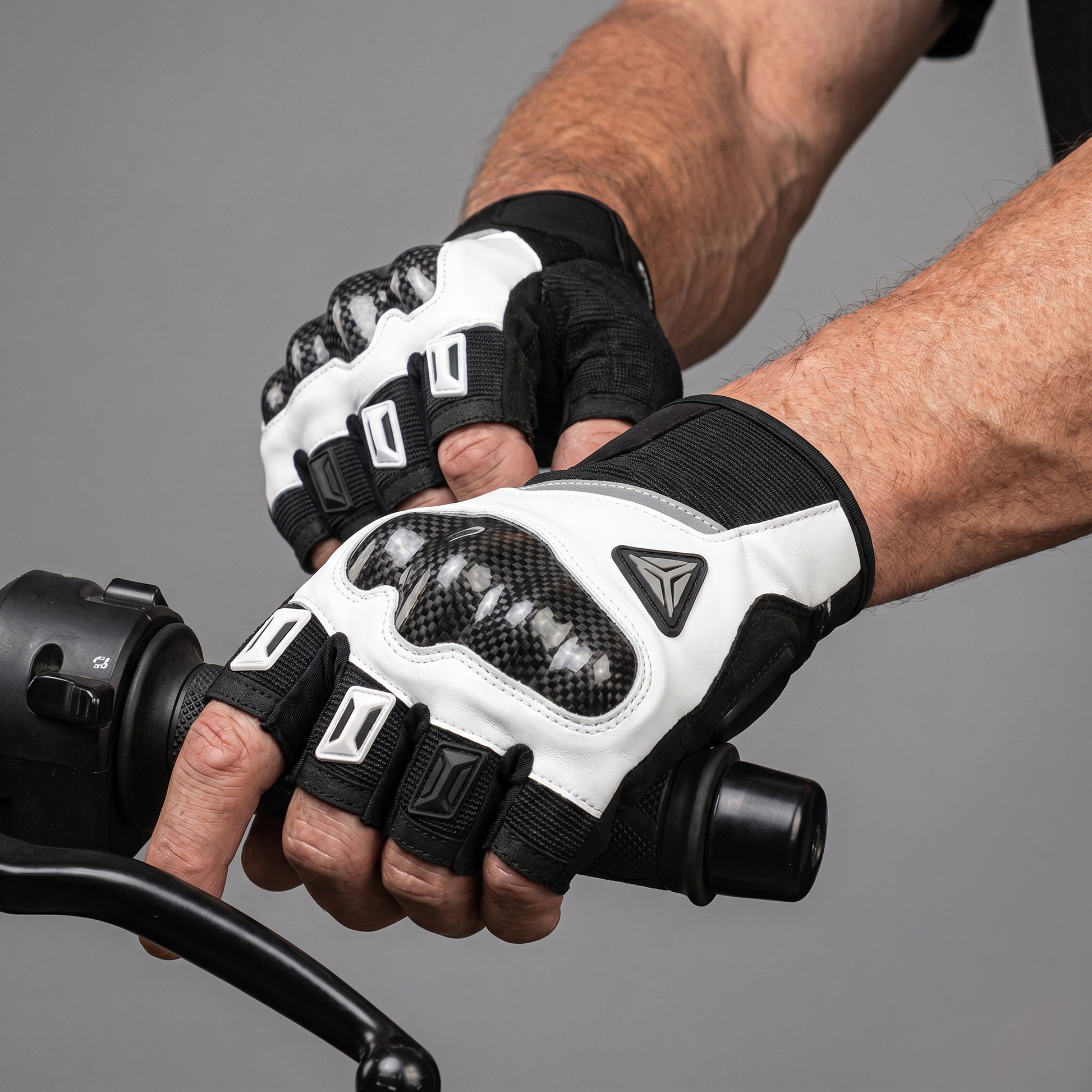 Breathable Fingerless Riding Gloves